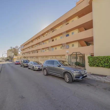 Cubo'S Apartamento Vista Marina Daire *